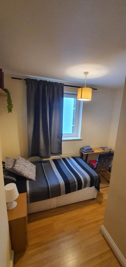 Double Room&Private Bath Near The Square Mile Лондон Экстерьер фото
