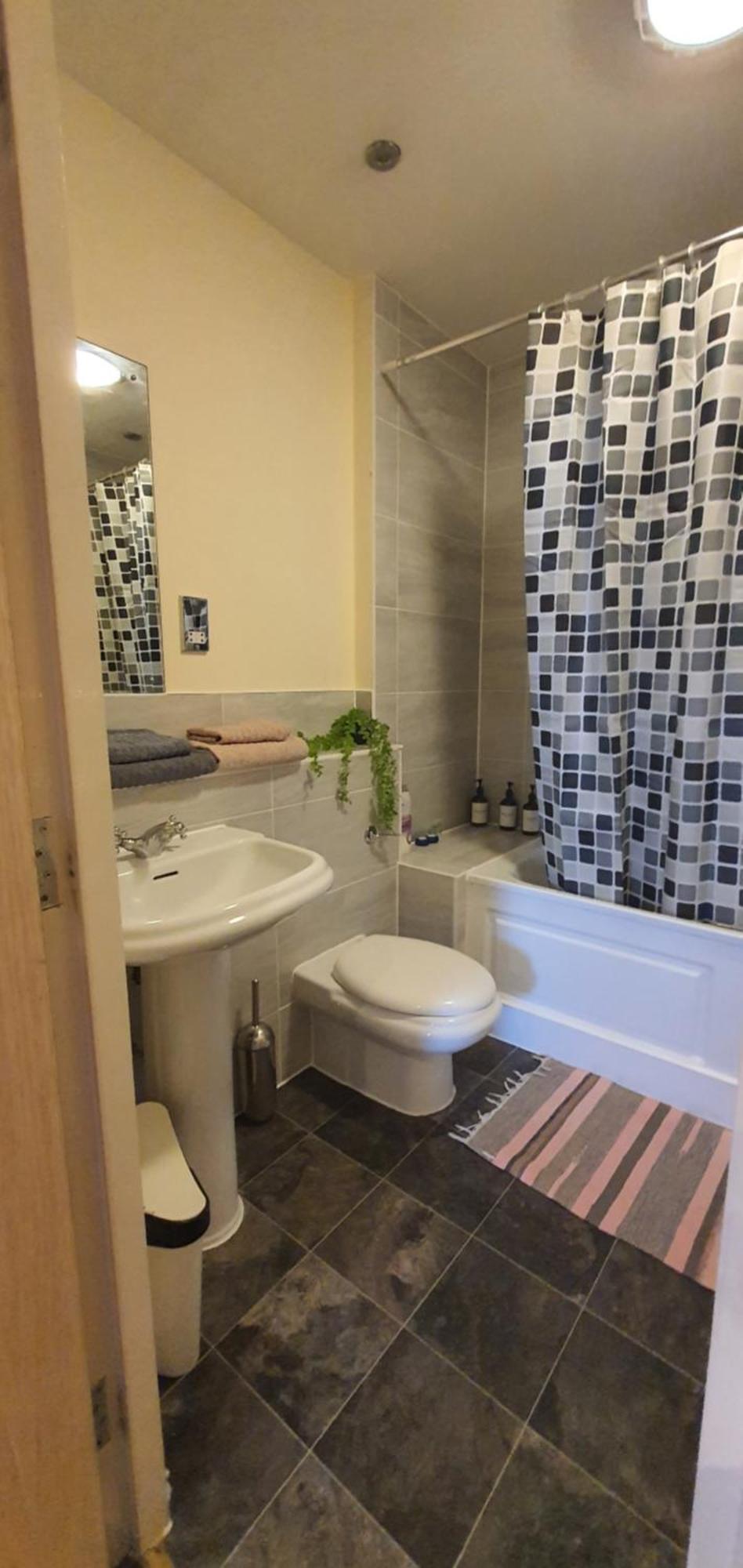 Double Room&Private Bath Near The Square Mile Лондон Экстерьер фото